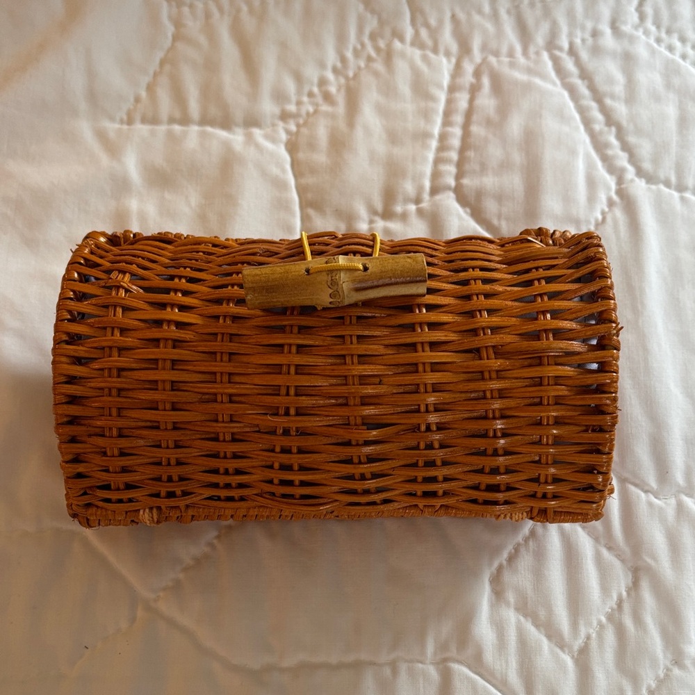 Lilly Pulitzer Woven Rattan Clutch
